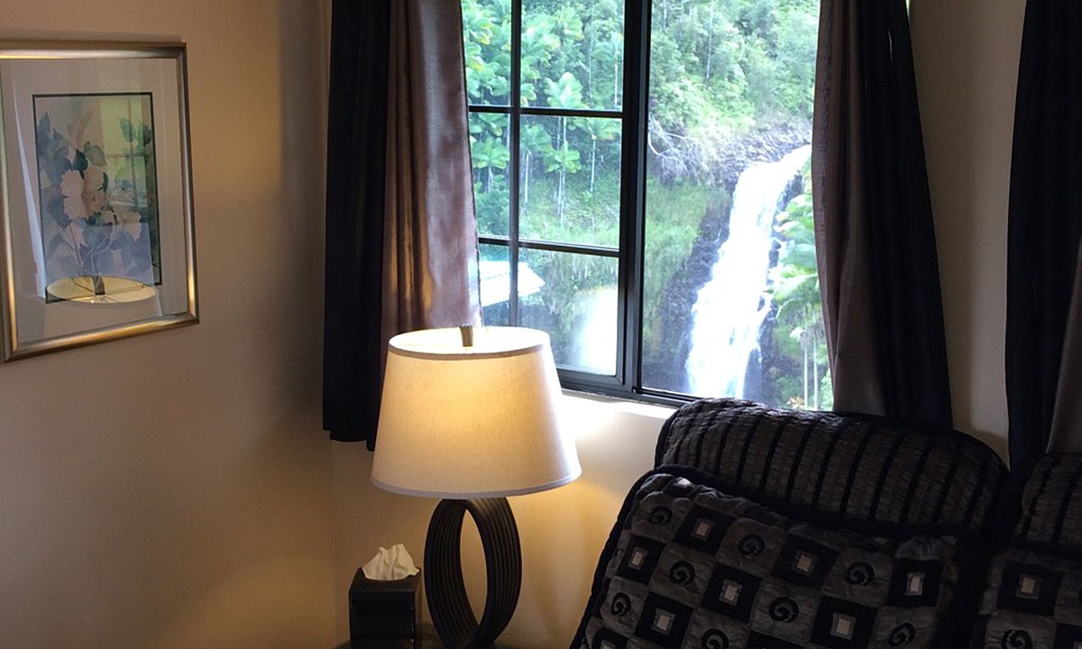 Hilo Bed & Breakfast | The Inn at Kulaniapia Falls