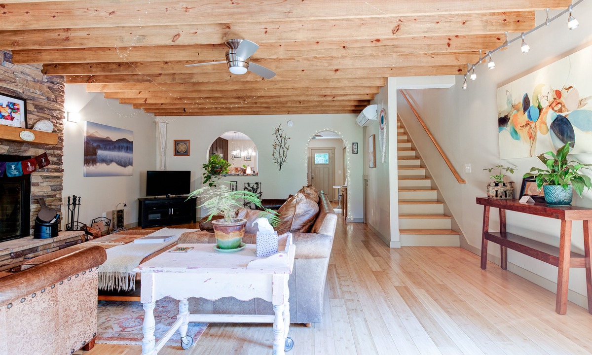 Woodfin House | Entire Home in peaceful location near river and downtown
