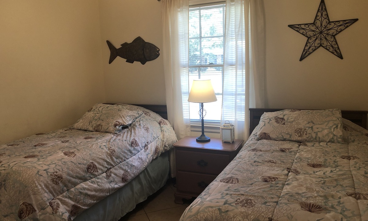 Jekyll Island House | Family Ties Duplex 3 bedrooms 2 bathrooms