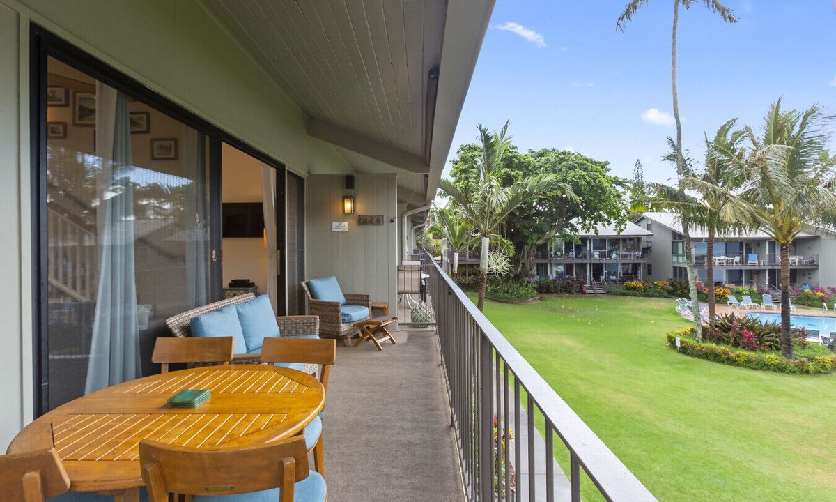 Napili Condo | Oceanfront Maui Condo 3BR – Snorkeling with Turtles in Private Cove