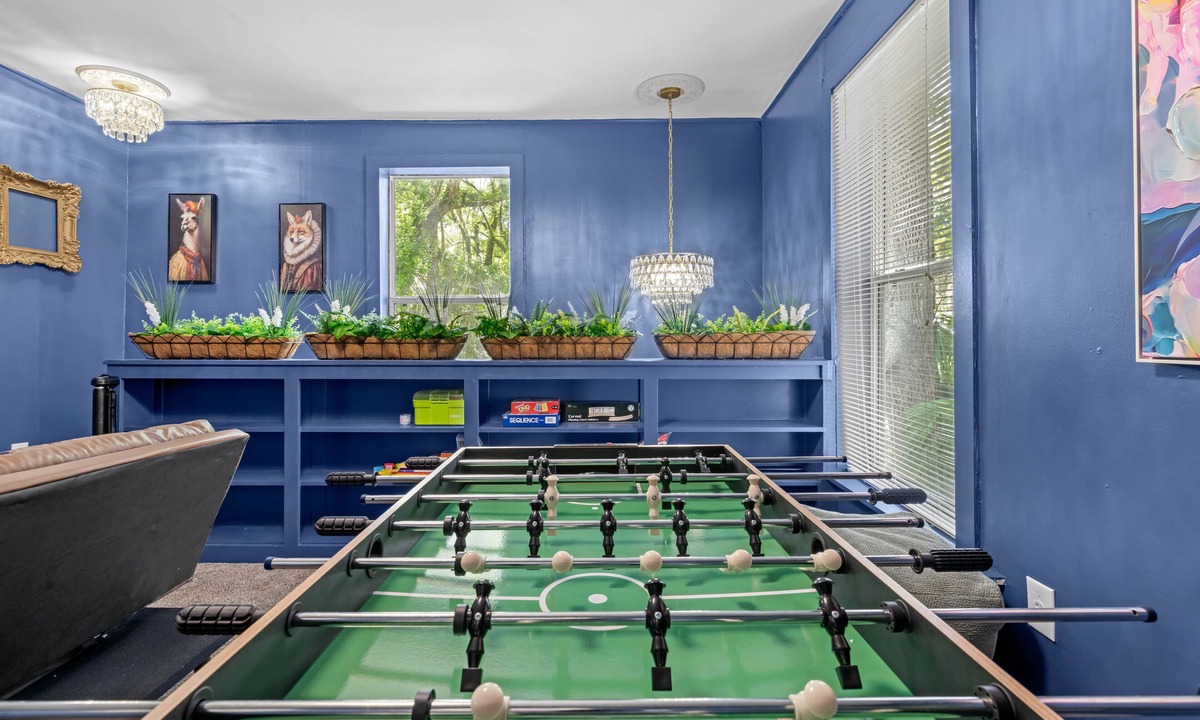 Brooksville House | Charming 4-bedroom house in historic downtown Brooksville