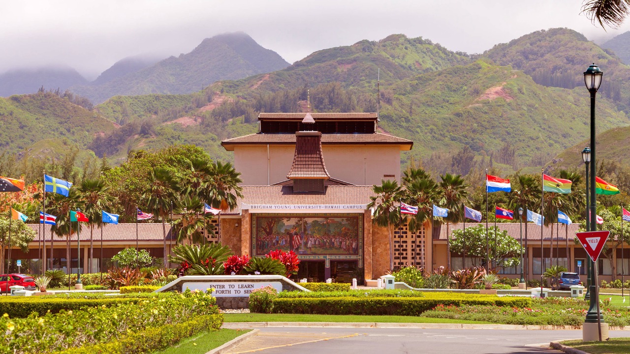 Photo of Buildings in Laie
