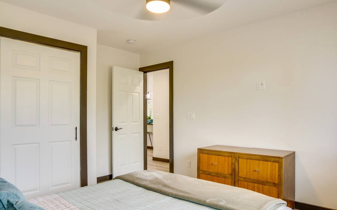 Photo of Bedroom in Keaau
