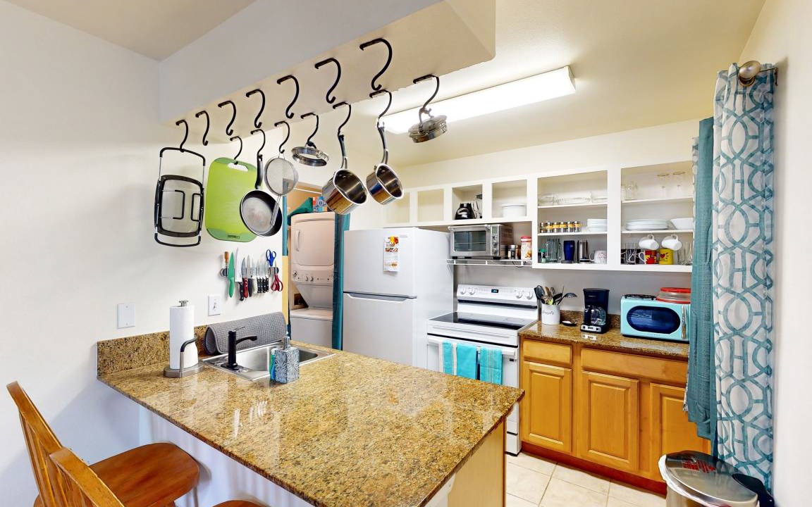 Photo of Kitchen in Waikoloa