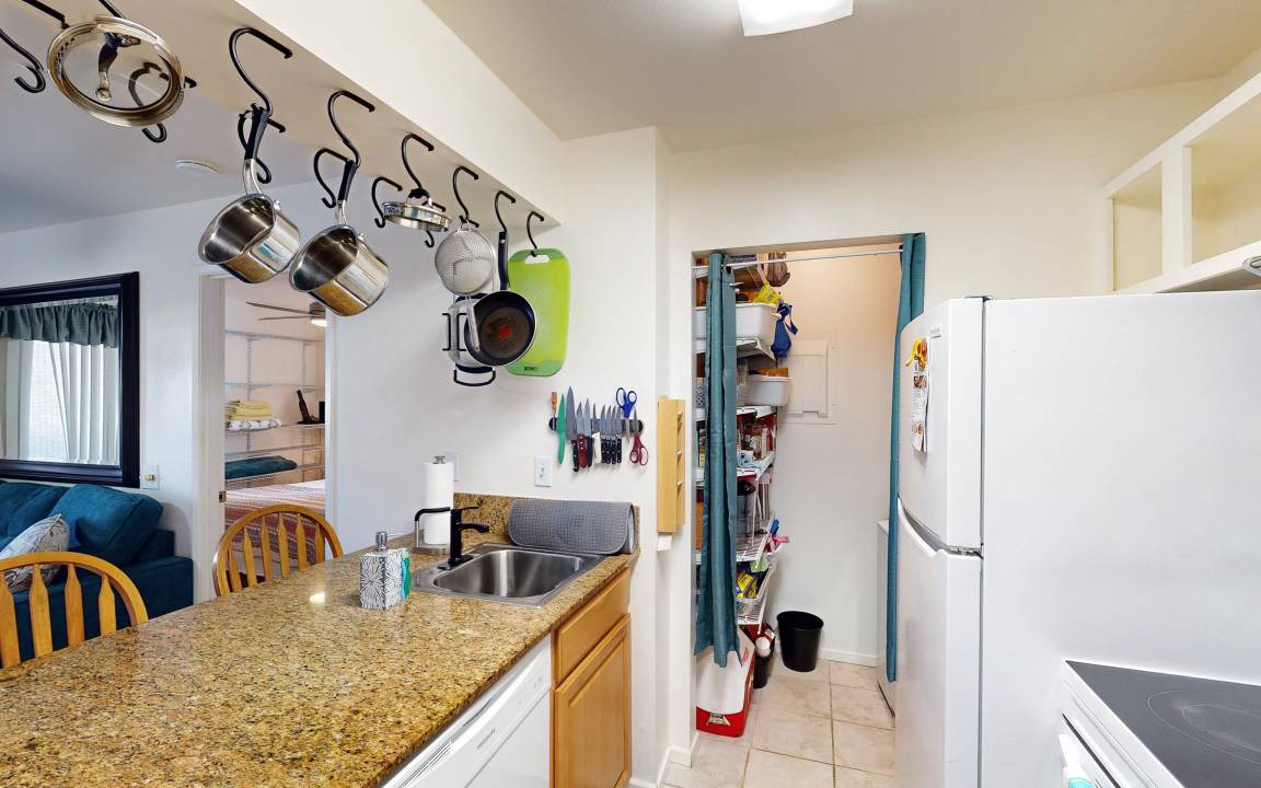 Photo of Kitchen in Waikoloa