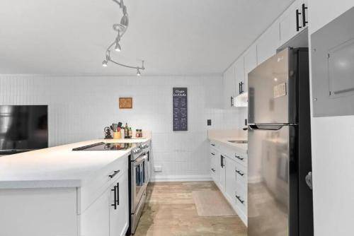 Photo of Kitchen in Punaluu