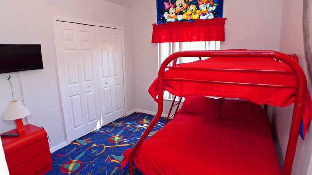 Photo of Bedroom in Greater Groves