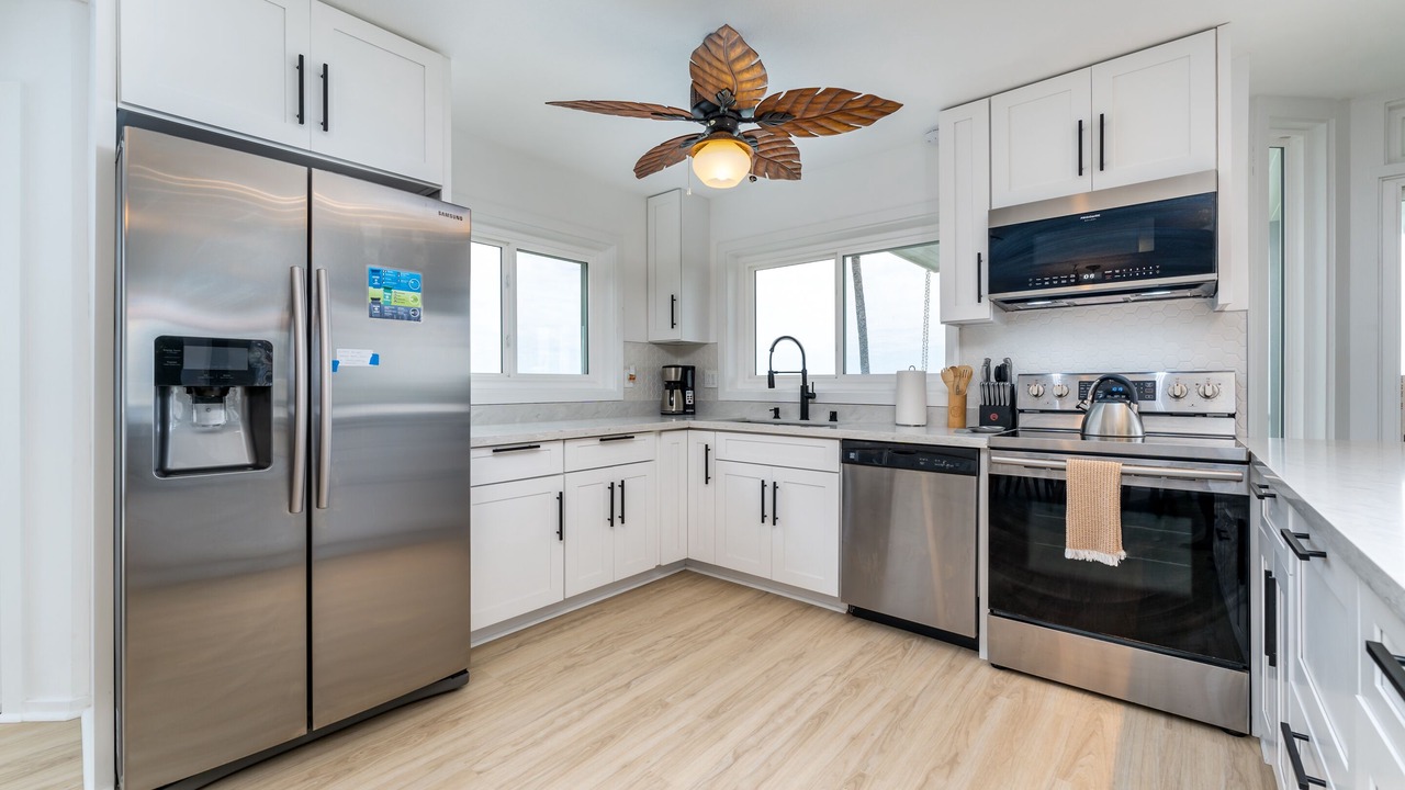 Photo of Kitchen in Punaluu