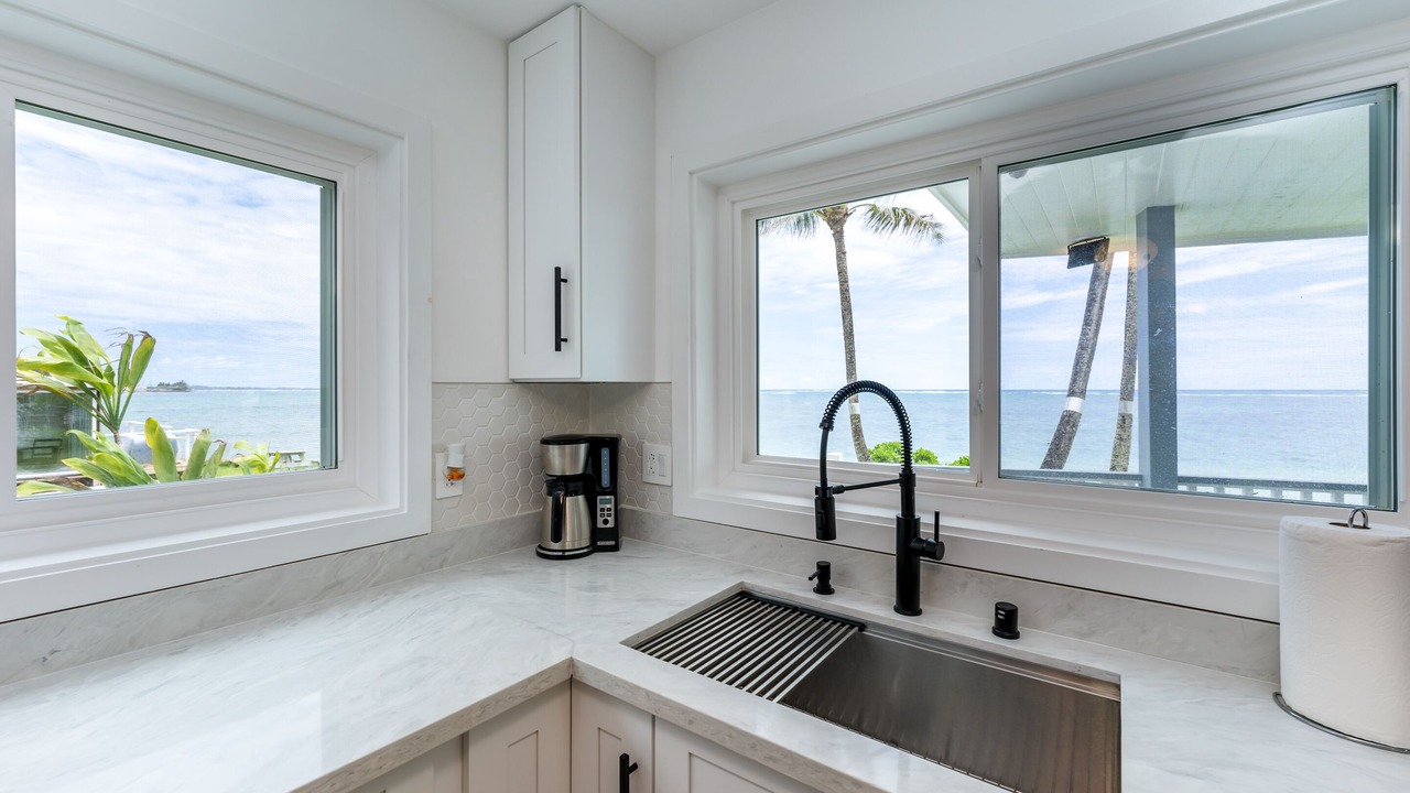 Photo of Kitchen in Punaluu