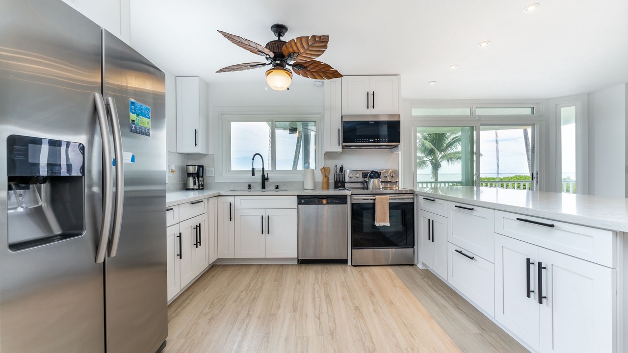 Photo of Kitchen in Punaluu