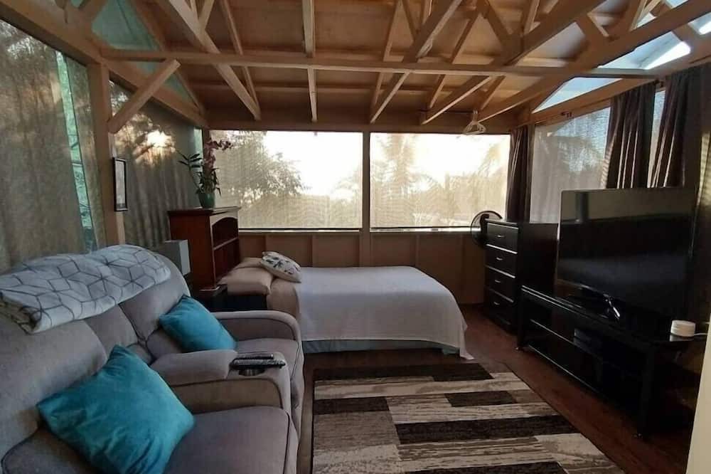 Photo of Others in Kona Palisades