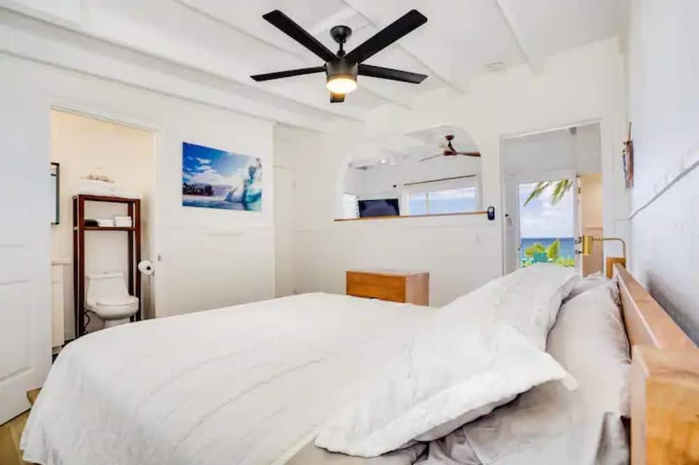 Photo of Bedroom in Pupukea