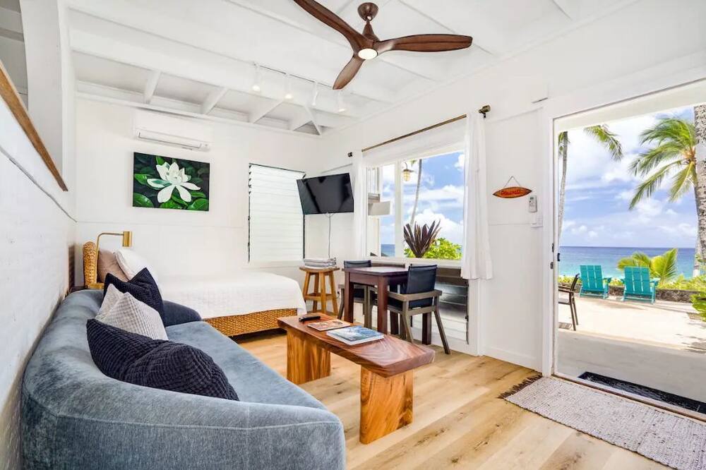 Photo of Livingroom in Pupukea