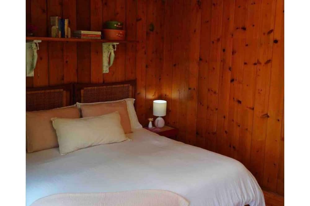 Photo of Bedroom in Honokaa