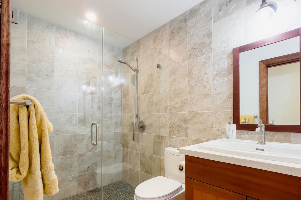 Photo of Bathroom in Kamuela