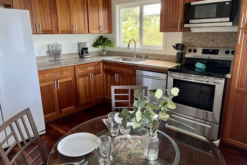 Photo of Kitchen in Punaluu