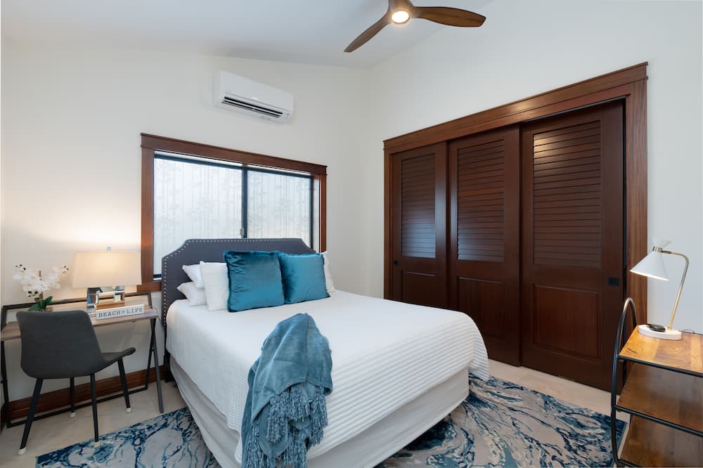 Photo of Bedroom in Kuliouou - Kalani Iki