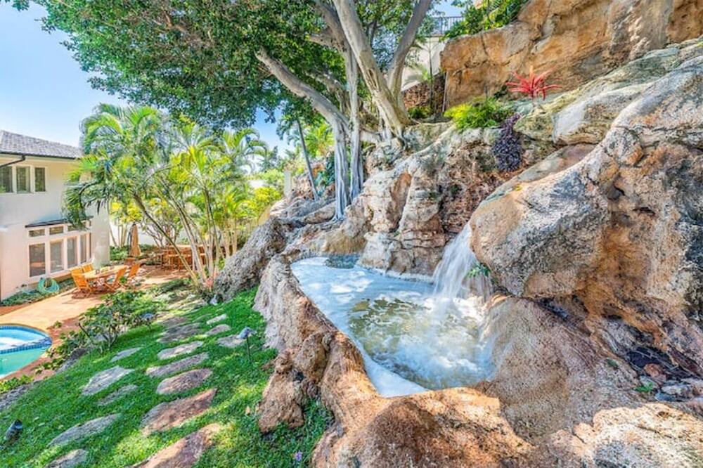 Photo of Outdoor in Kahala