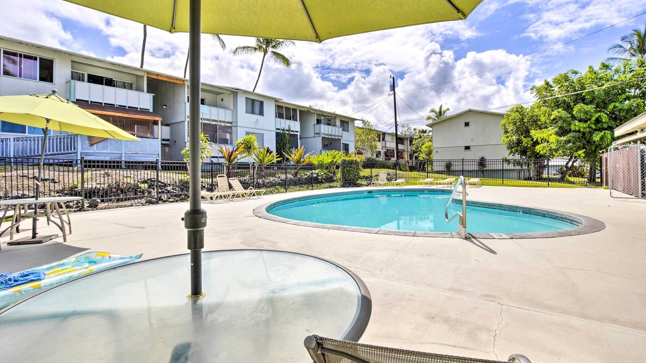 Photo of Others in Historic Kailua Village
