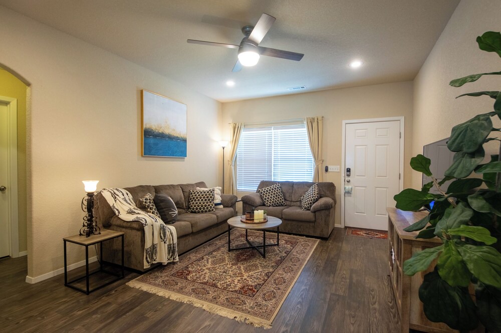 Photo of Livingroom in Highfill