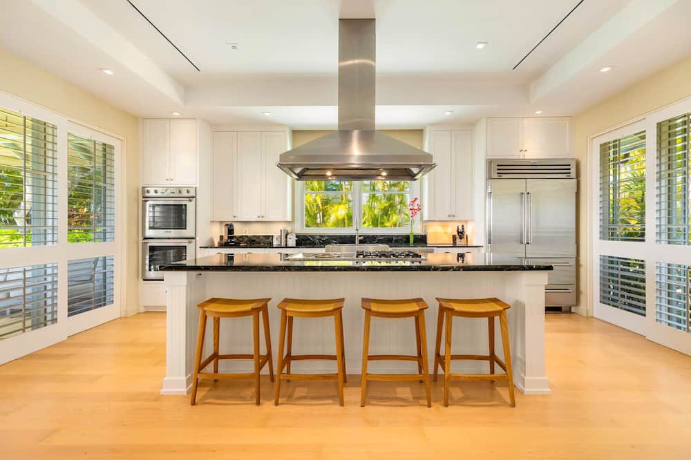 Photo of Kitchen in 'Aina Haina