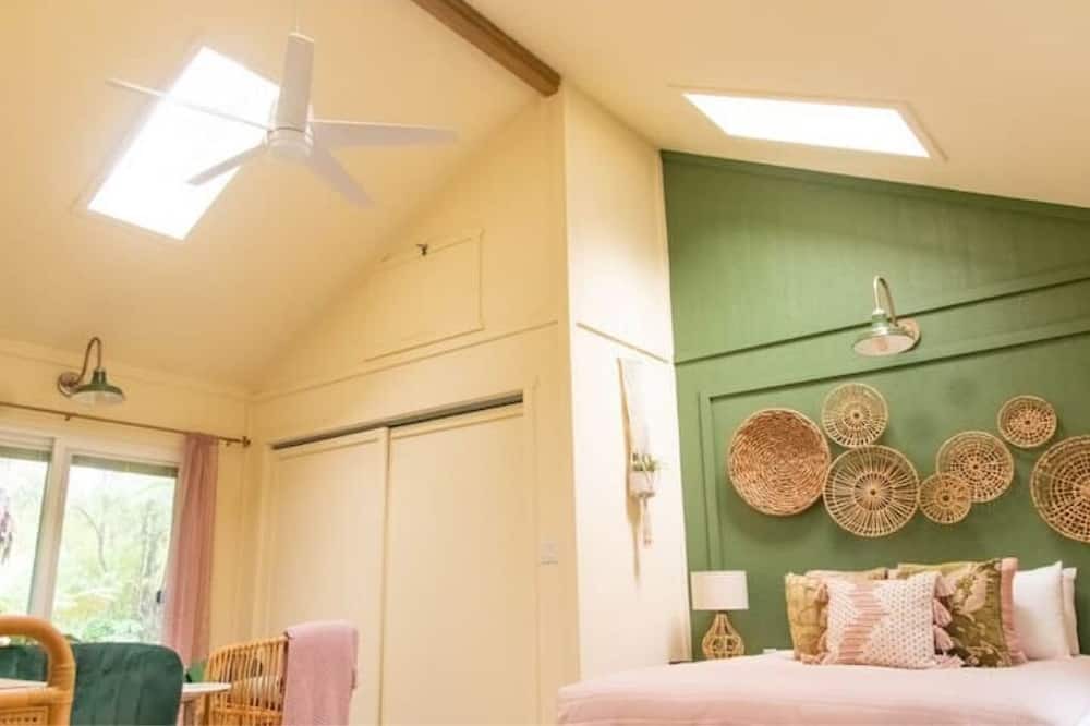 Photo of Bedroom in Royal Hawaiian Estates