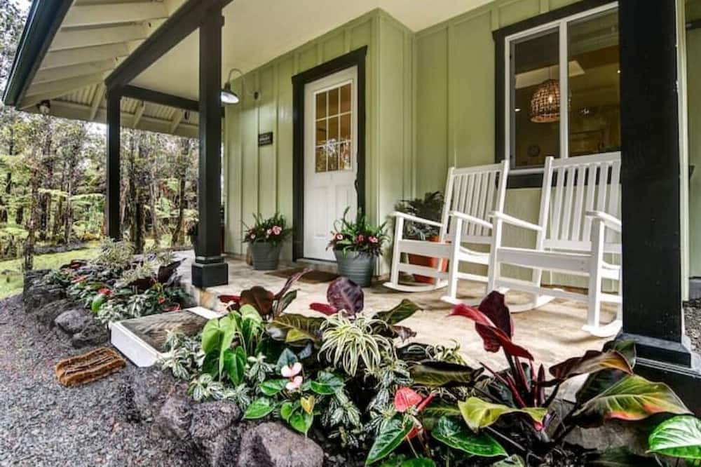 Photo of Outdoor in Royal Hawaiian Estates