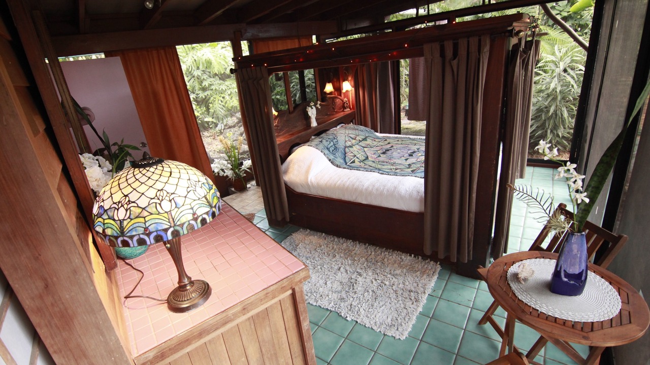 Photo of Bathroom in Honaunau-Napoopoo