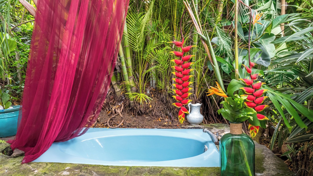 Photo of Bathroom in Honaunau-Napoopoo