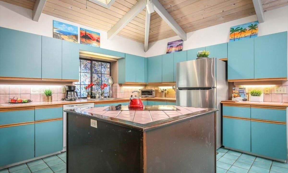 Photo of Kitchen in Waikoloa