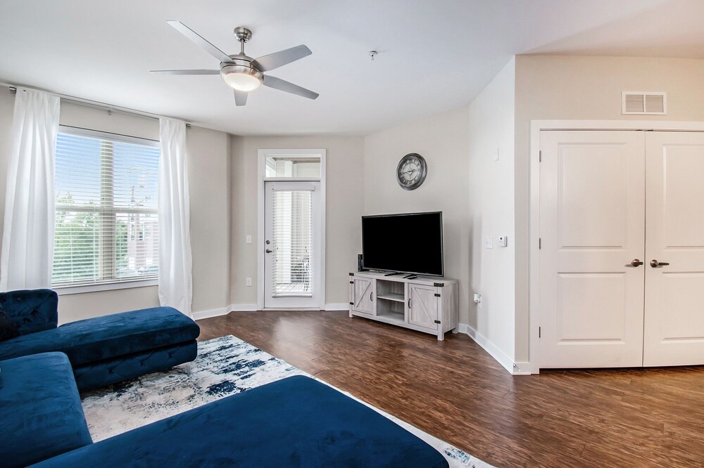 Photo of Bedroom in Smyrna