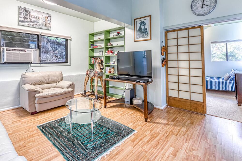 Photo of Bedroom in Waialae Iki Ridge