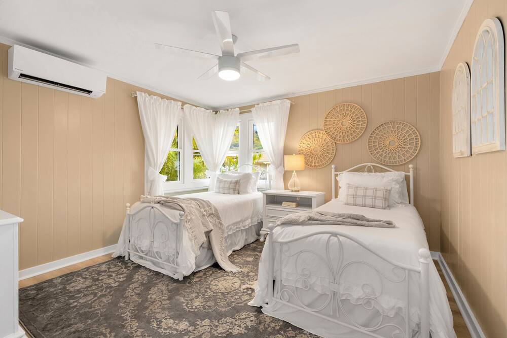 Photo of Bedroom in Pacific Heights