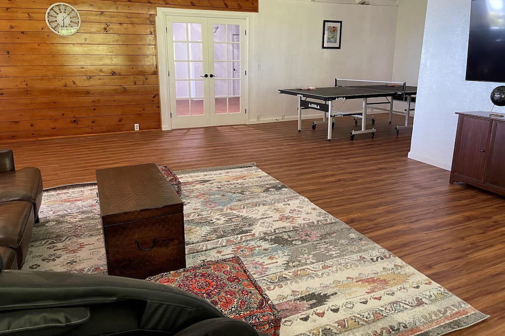 Photo of Bedroom in Naalehu
