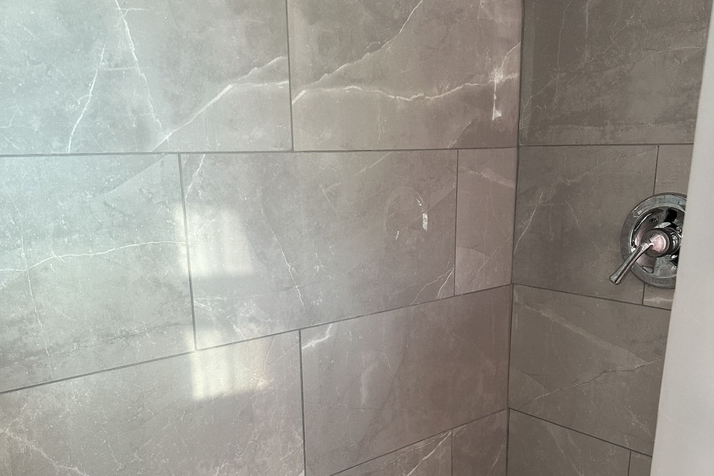 Photo of Bathroom in Pahoa
