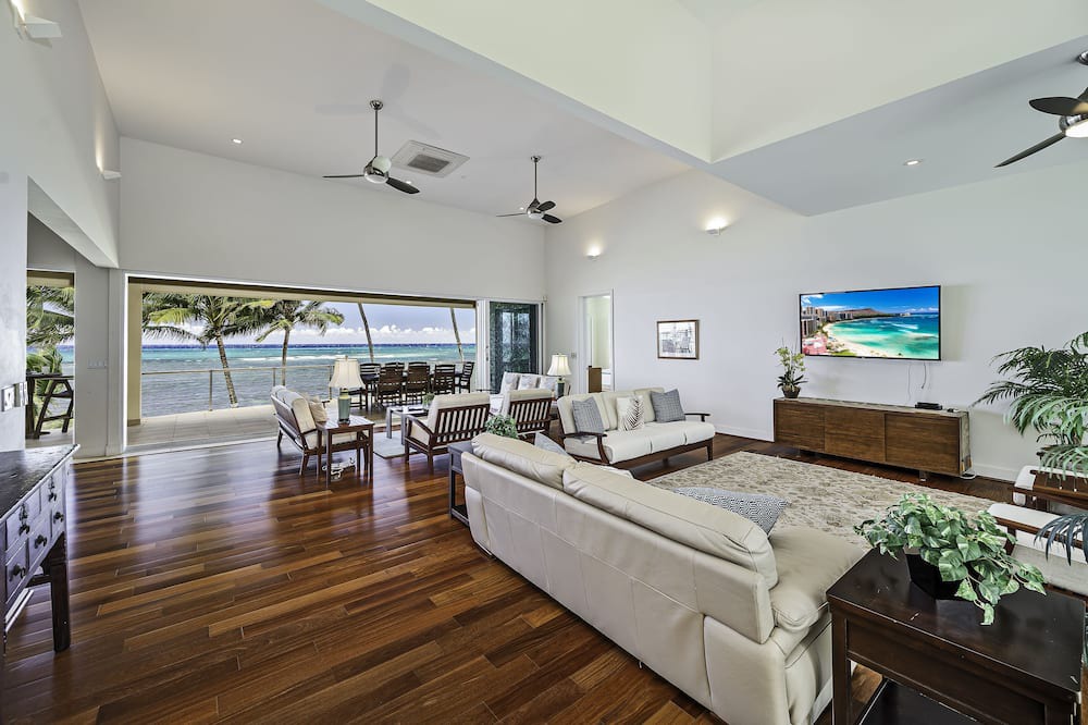 Photo of Bedroom in Mokuleia
