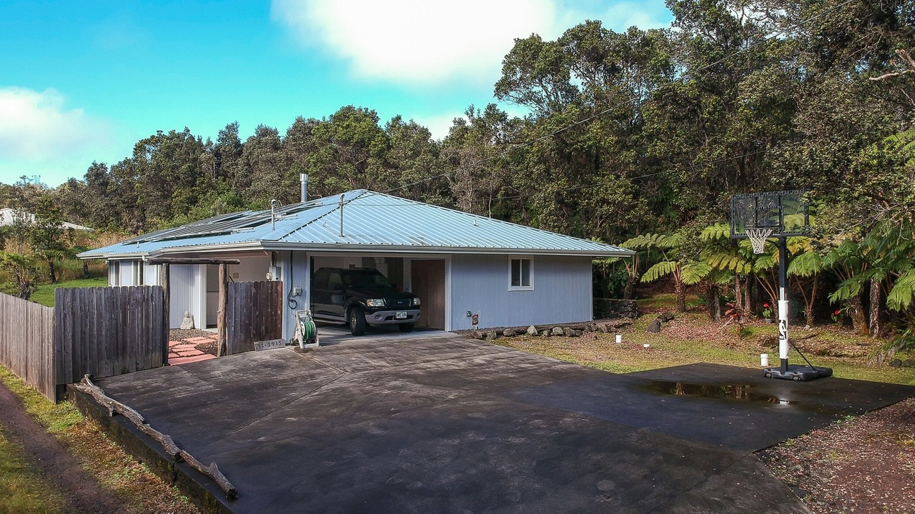 Photo of Outdoor in Ohia Estates