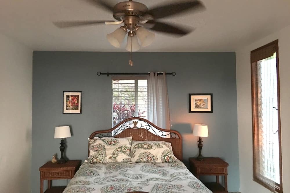 Photo of Bedroom in Honaunau-Napoopoo