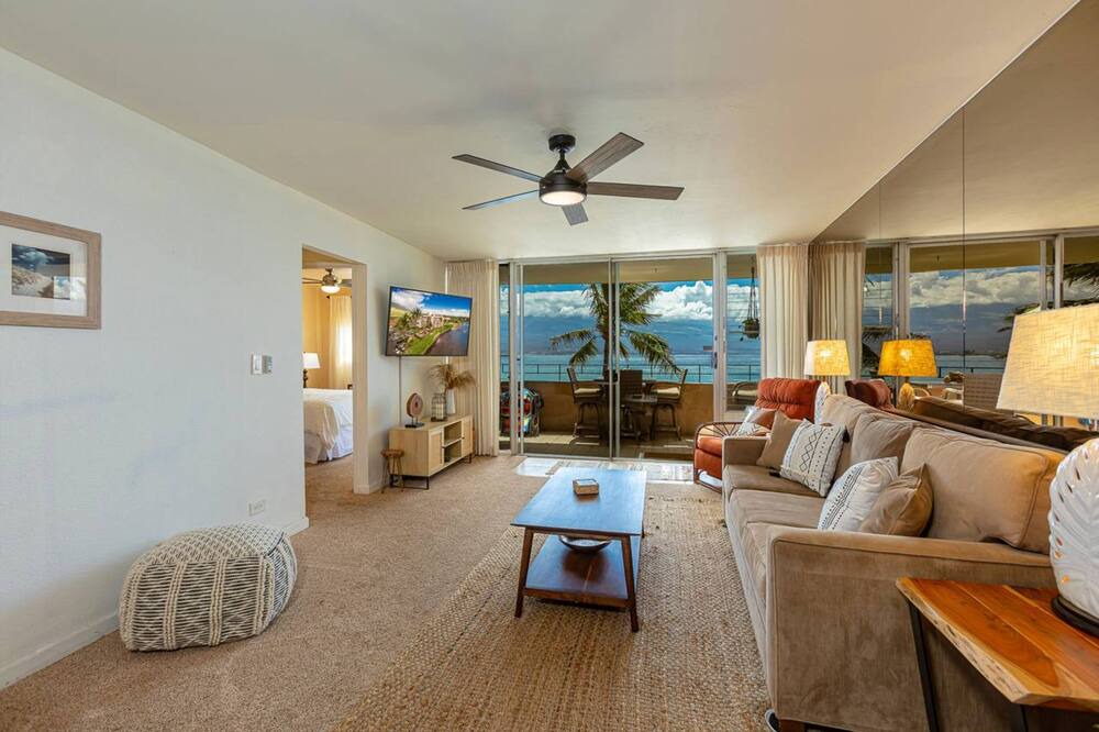 Photo of Livingroom in Maalaea