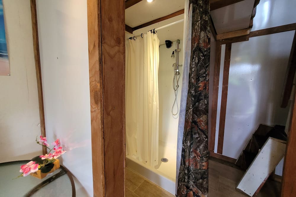 Photo of Bedroom in Pahoa