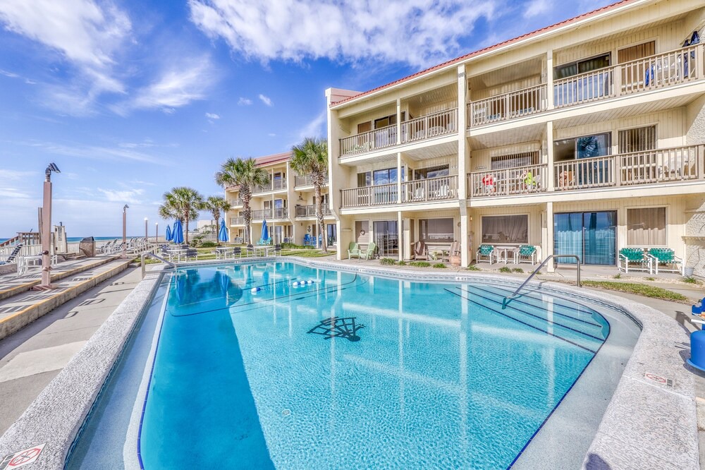 Photo of Outdoor in Fort Bay