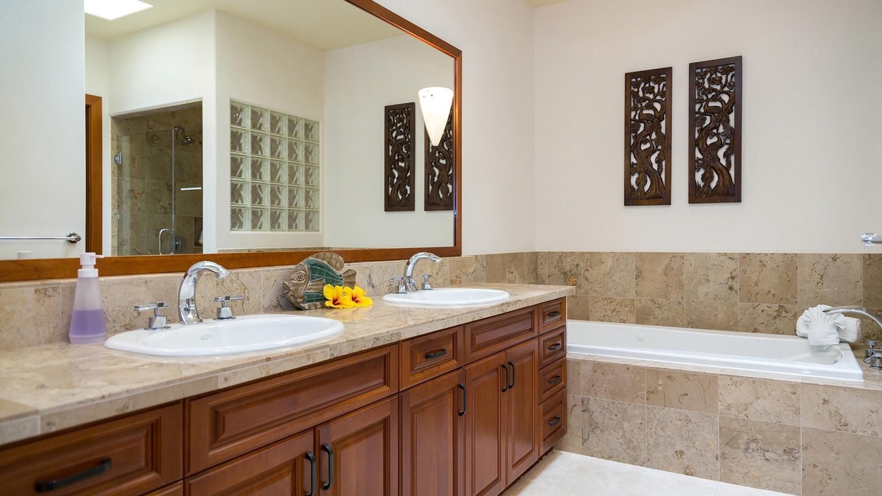 Photo of Bathroom in Kamuela