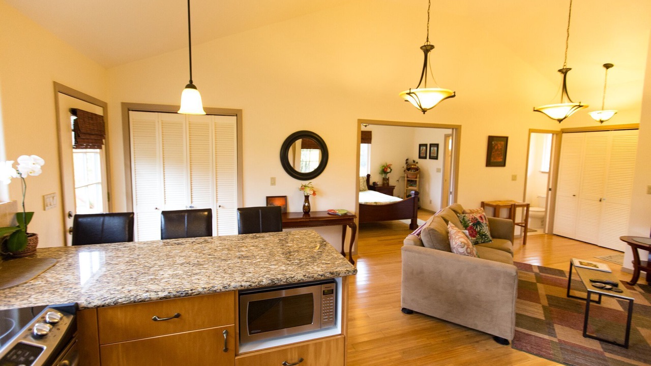 Photo of Livingroom in Royal Hawaiian Estates