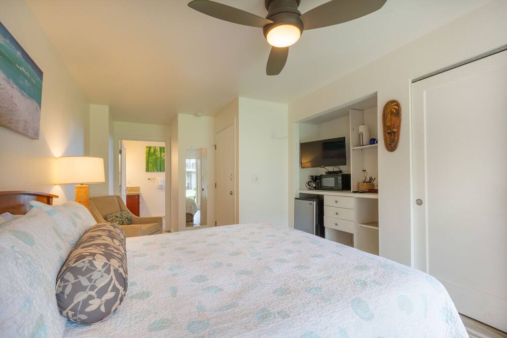 Photo of Kitchen in Wailua
