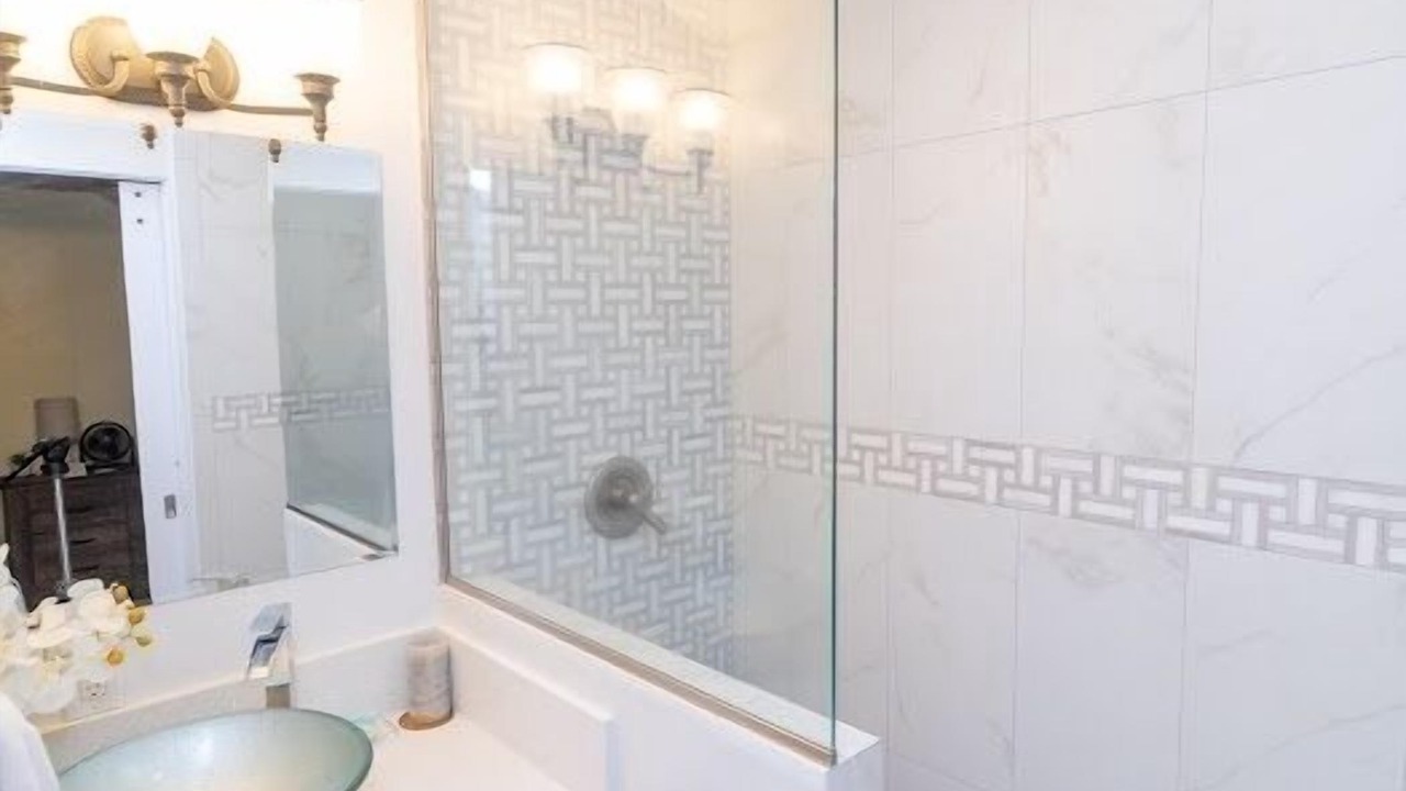Photo of Bathroom in Kahuku