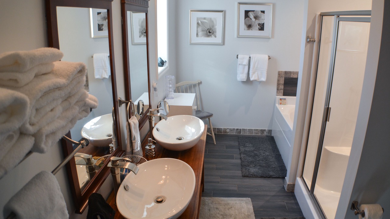 Photo of Bathroom in Graysville