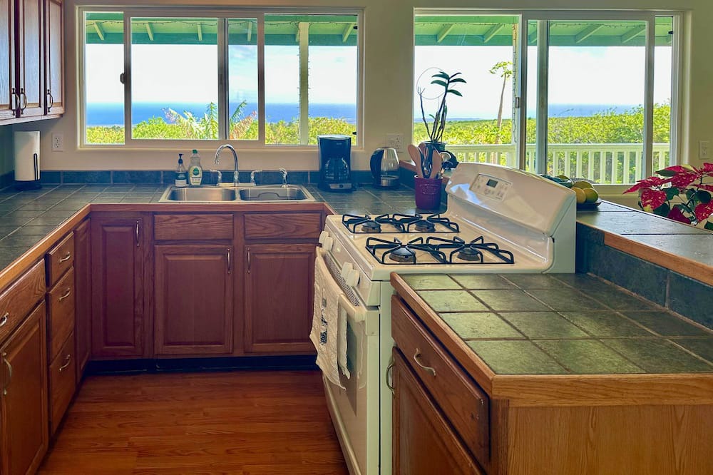 Photo of Kitchen in Discovery Harbour