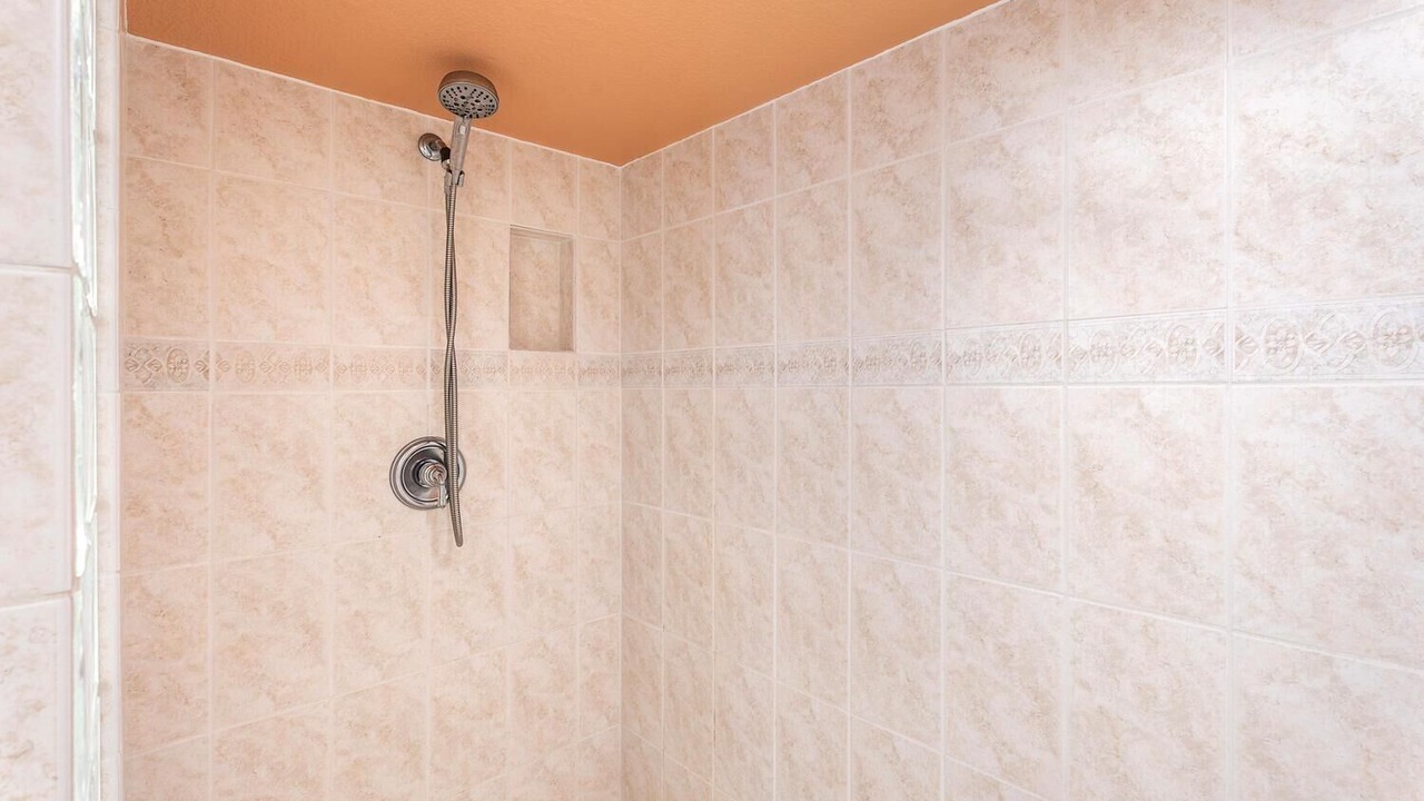 Photo of Bathroom in Historic Kailua Village