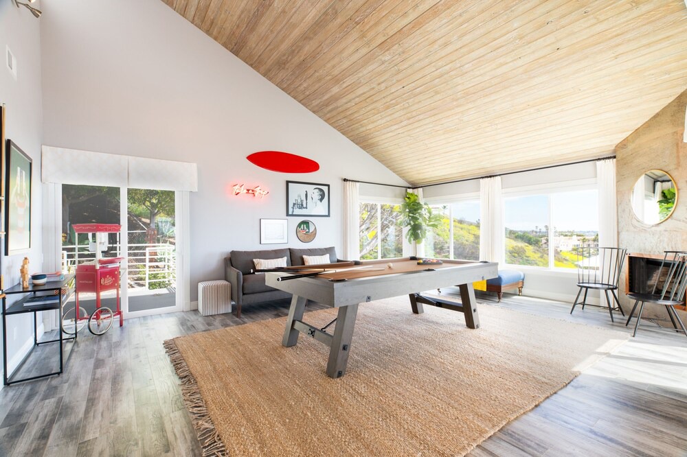 Photo of Bedroom in Western Malibu