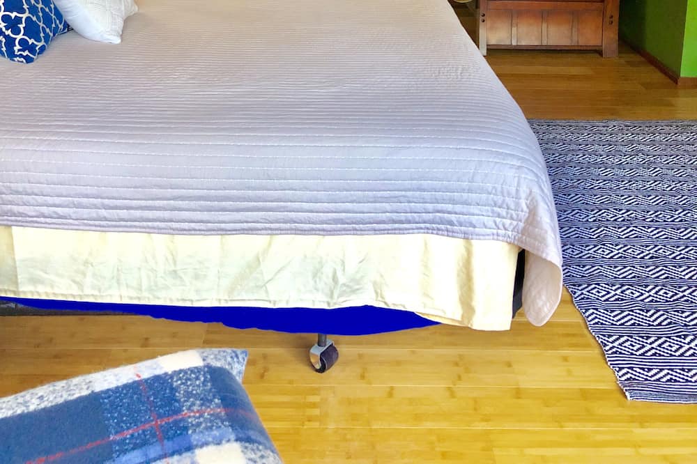 Photo of Bedroom in Punaluu